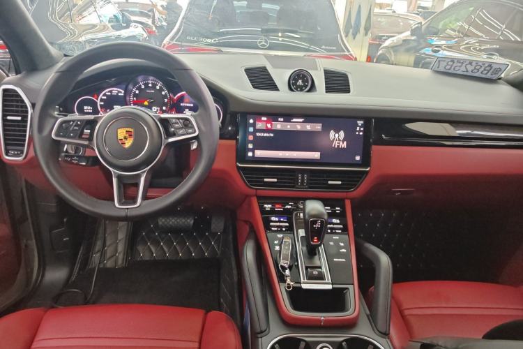 Used Porsche Cayenne 2019 Cayenne 3.0T Center Console