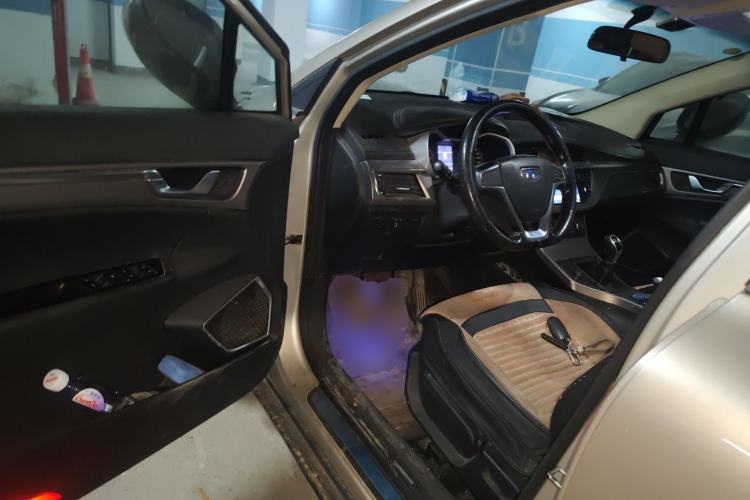 Used Geely Auto Emgrand GS 2016 Elegant Edition 1.8L Manual LingShang Model Driver Seat