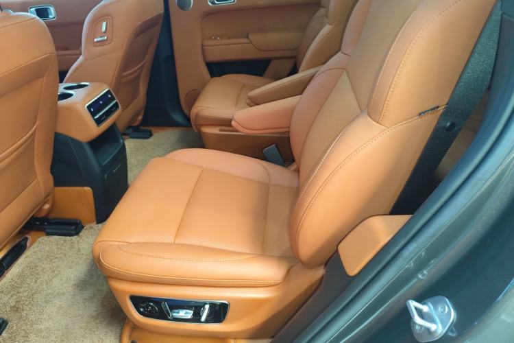 Used Li Auto L8 2023 Pro Model Left Rear Seat