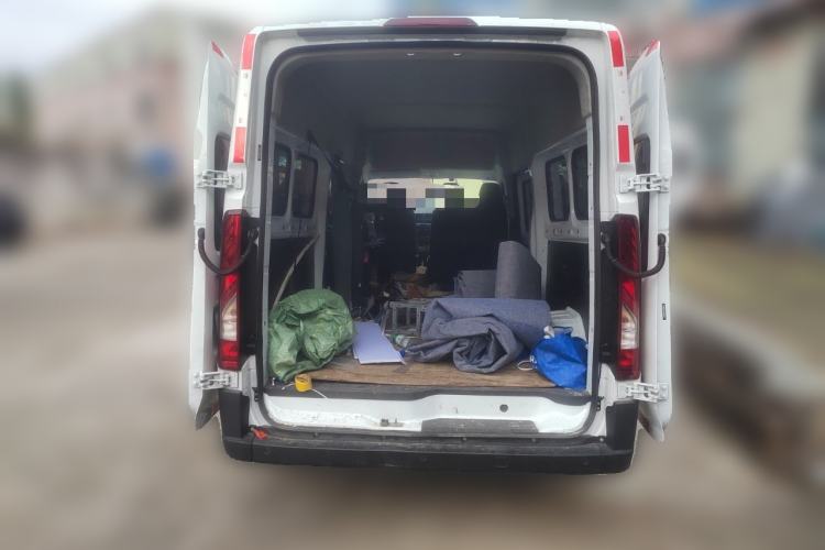 Used JMC E Fushun 2025 Model, Open Window Version, 53.58 kWh, Mid-axle, Mid-roof