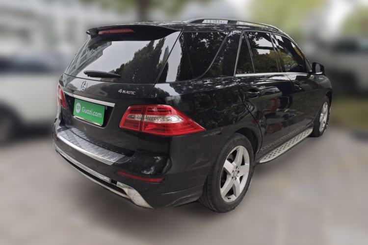 Used Mercedes-Benz M-Class 2014 ML 400 4MATIC Luxury Model