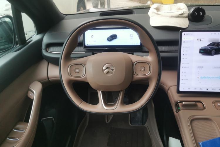 Used Nio ES6 2024 75 kWh