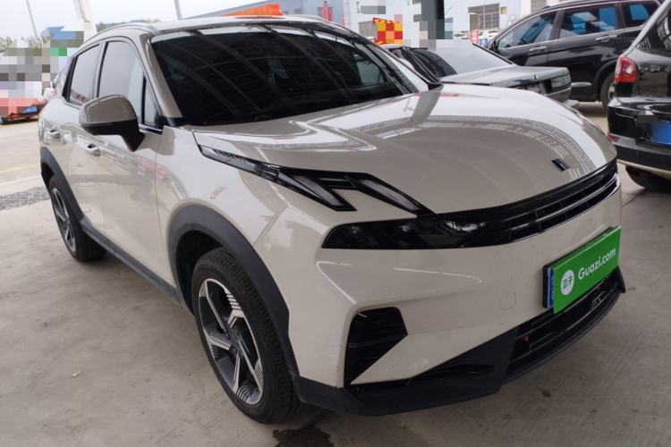 Used Lynk & Co 06 2025 Renew 1.5T Pro Front Right 45 Deg