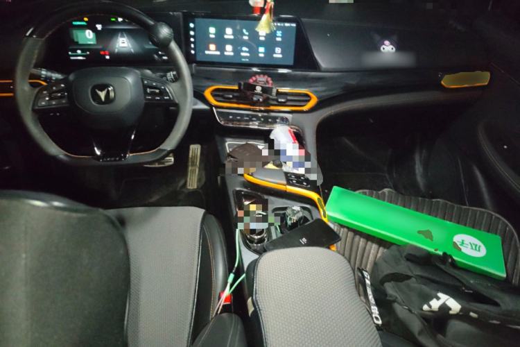 Used CHANGAN UNI-T 2022 1.5T Sport Edition Flagship Version
