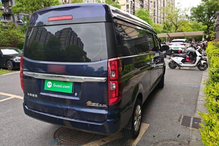 Used Jinbei Gold Hiace 2021 2.0L Passenger Vehicle Engineering Lion 6 Seats