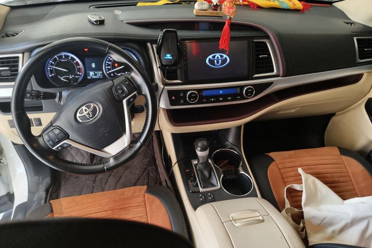 Used Toyota Highlander 2017 2.0T Four-Wheel Drive Luxury Edition 7 Seats
