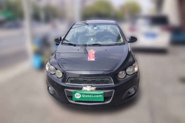 Used Chevrolet Aveo Sonic 2011 Sedan 1.4L Manual Transmission SE Front