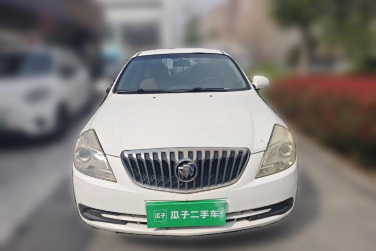 Used Buick Excelle 2015 1.5L Automatic Classic Model
