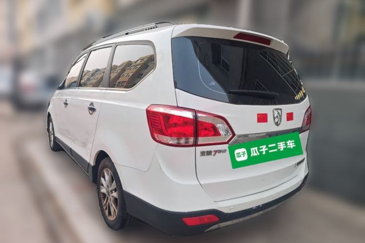 Used Baojun 730 2014 1.5L manual Comfort ESP version 7 seats
