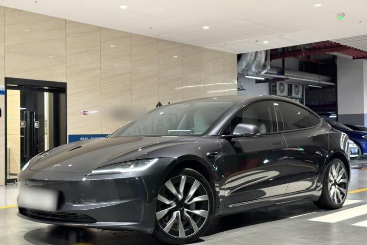 Used Tesla Model 3 2023 Long-Range All-Wheel-Drive Version Exterior 4