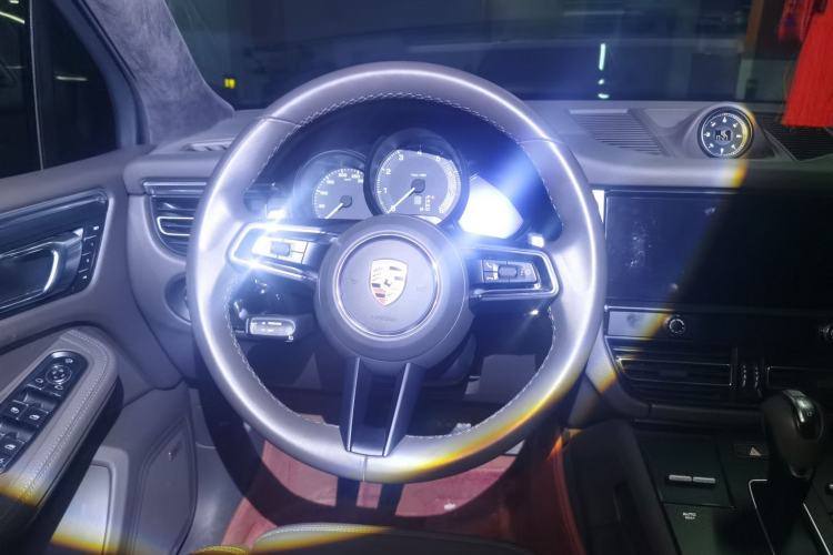 Used Porsche Macan 2022 Macan 2.0T
