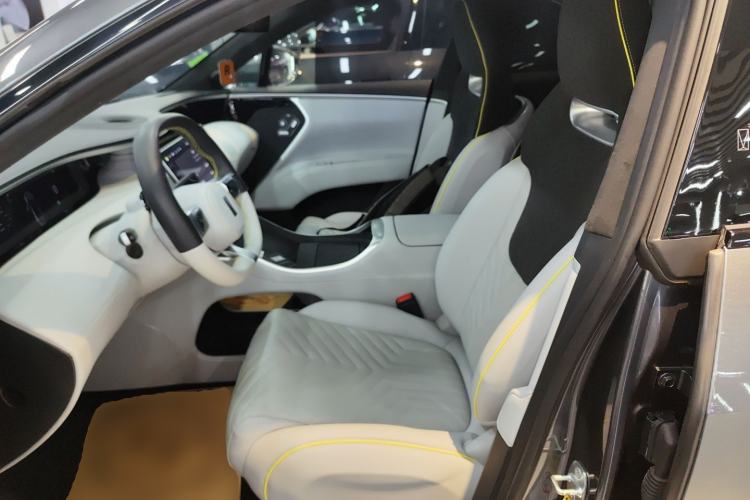 Used Avatr 11 2022 Ultra-Long Range Dual-Motor Luxury Edition 4 Seats Left Front Seat