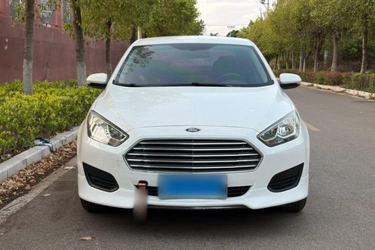 Used Ford Escort 2019 Revised Version 1.5L Manual "Quality Enjoyment" Trim (Tire Pressure Monitoring) China VI Standard Exterior 1