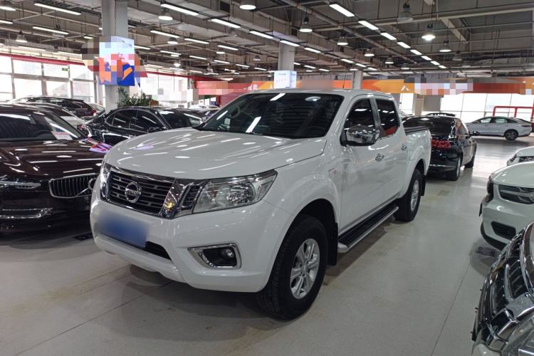 Used Nissan Navara 2017 2.5L Automatic 2WD Luxury Edition QR25