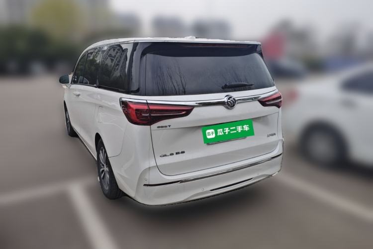 Used Buick GL8 2022 ES Landtrek 653T Luxury Edition