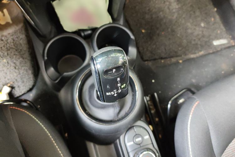 Used MINI 2018 1.5T ONE Gear Lever