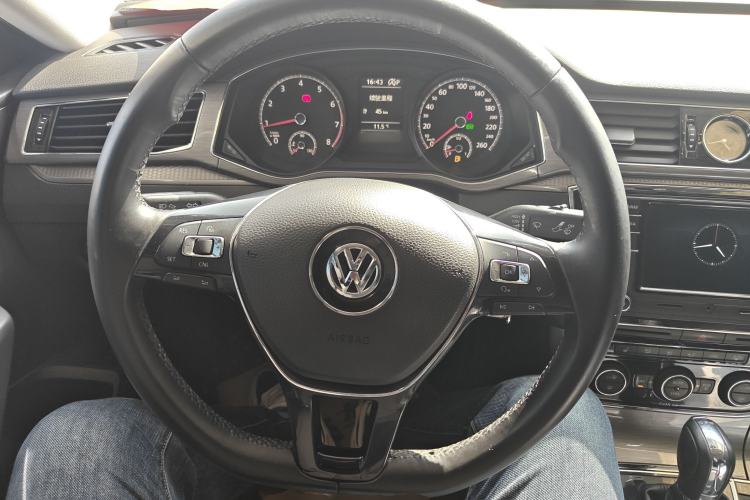 Used Volkswagen Passat 2016 330TSI DSG Luxury Edition