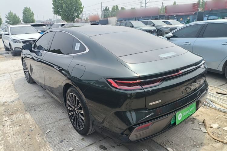 Used Geely Galaxy 8 2025 130km EM-P Starship Edition Exterior 2