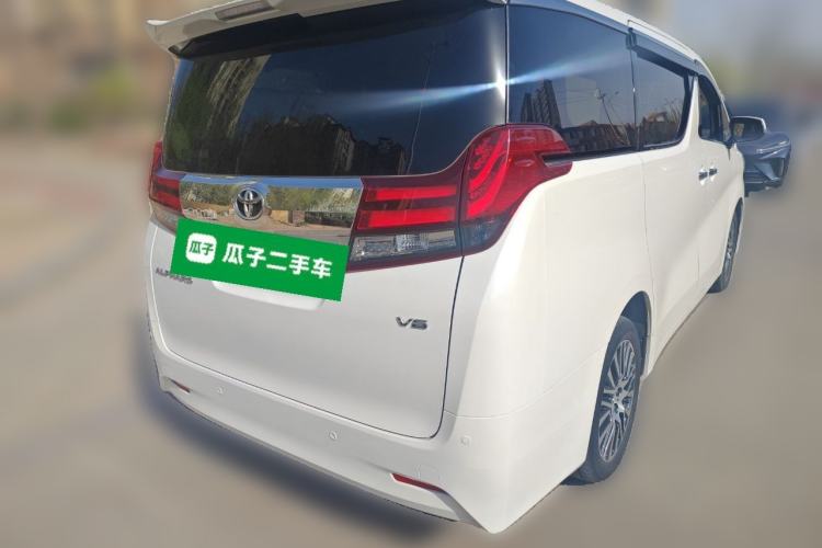 Used Toyota Alphard 2015 3.5L Luxury Edition Rear Right 45 Deg