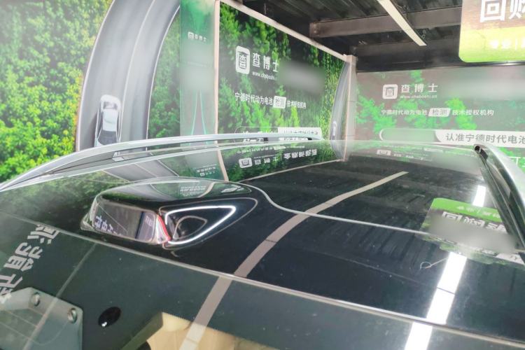 Used Hima AITO M9 2025 Extended-Range Ultra Version 52 kWh 6-Seater
