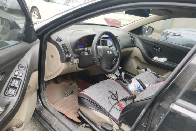 Used Hyundai Celesta 2011 1.6L Manual Comfort Edition Driver Seat