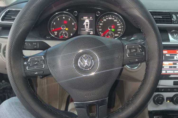 Used Volkswagen Magotan 2015 Facelift 1.8TSI Luxury Model