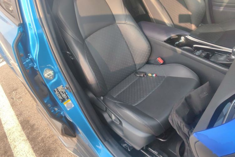 Used Toyota IZOA 2018 2.0L Yichi Edition China V Standard