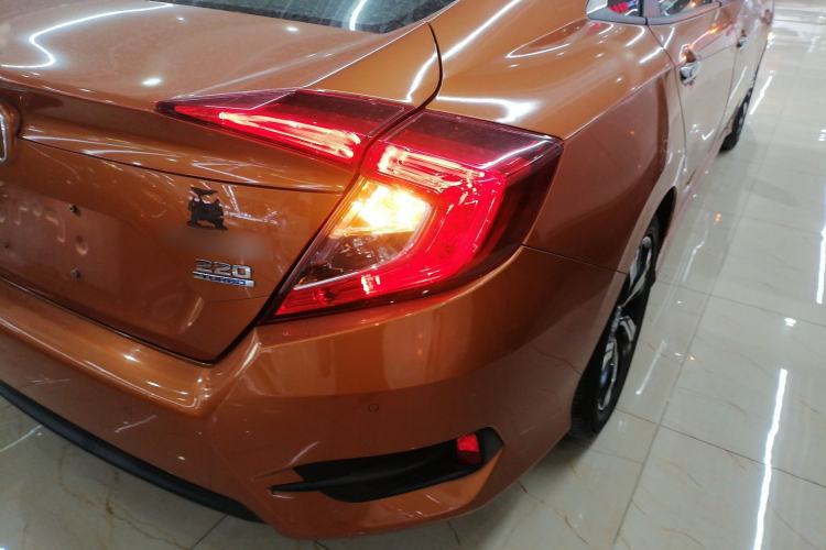 Used Honda Civic 2016 220TURBO CVT Prestige Edition Exterior 6