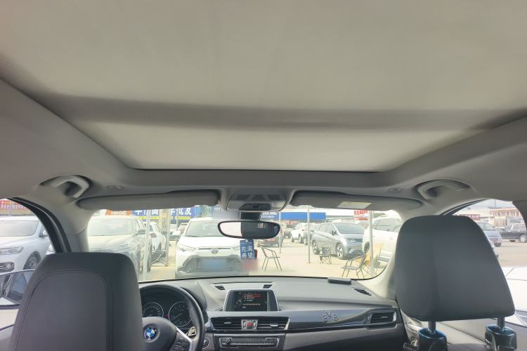 Used BMW X1 2016 sDrive18Li Fashion Model Interior 3