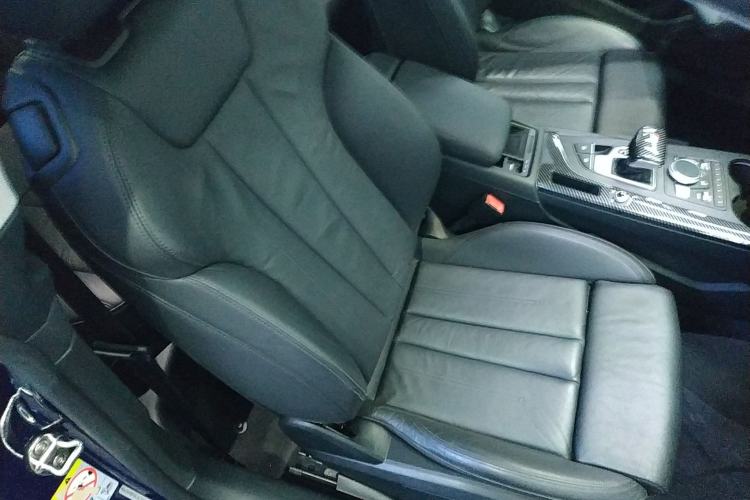 Used Audi A5 2017 Coupe 45 TFSI quattro Sport Edition Right Front Seat