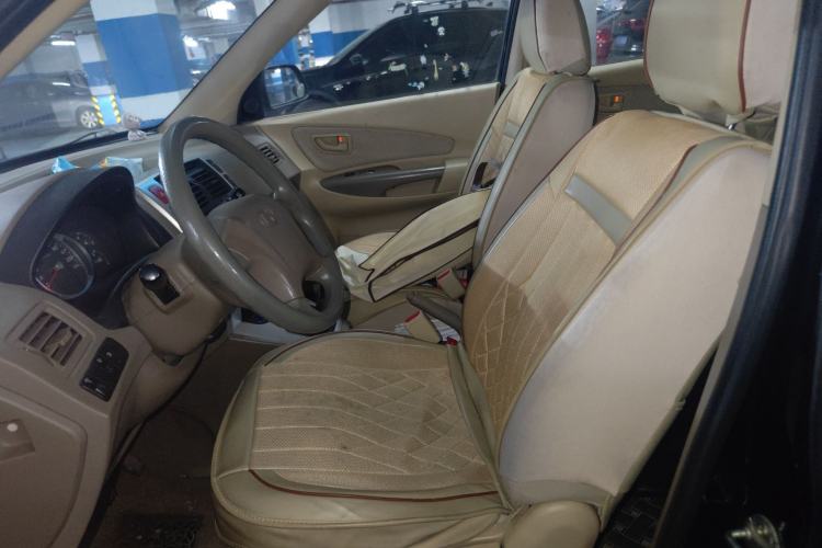 Used Hyundai Tucson 2013 2.0L Manual Two-Wheel Drive Fashion Edition