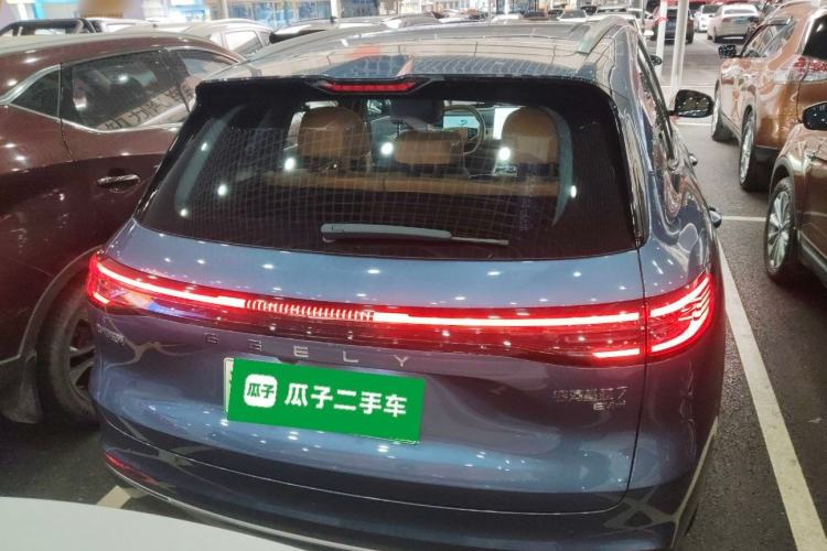 Used Geely Galaxy Galaxy Xingjian 7 EM-i 2025 120km Flagship Edition
