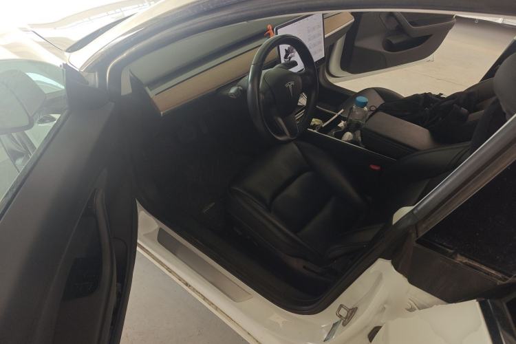 Used Tesla Model 3 2019 Long-Range All-Wheel-Drive Version