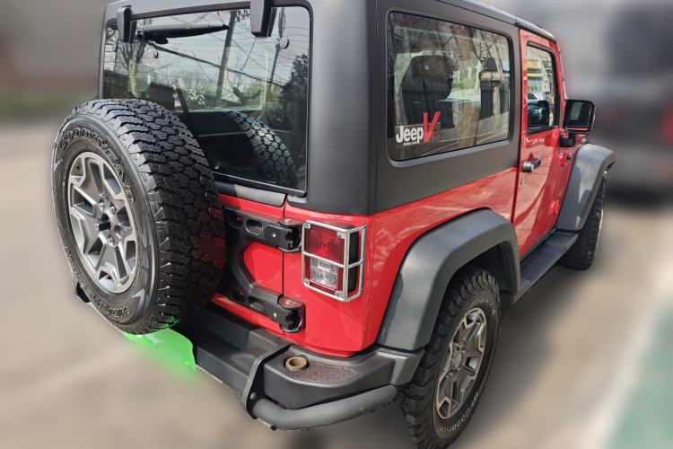 Used Jeep Wrangler 2013 3.6L Sahara two-door model
