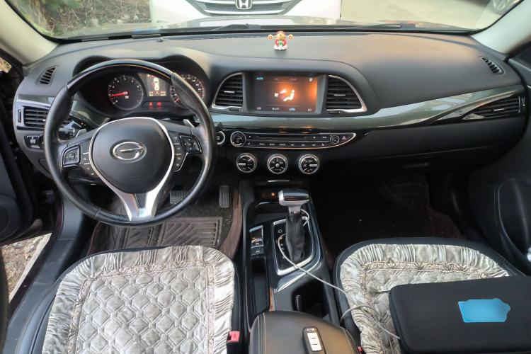 Used GAC Trumpchi GA6 2016 235T DCT Luxury Edition Center Console