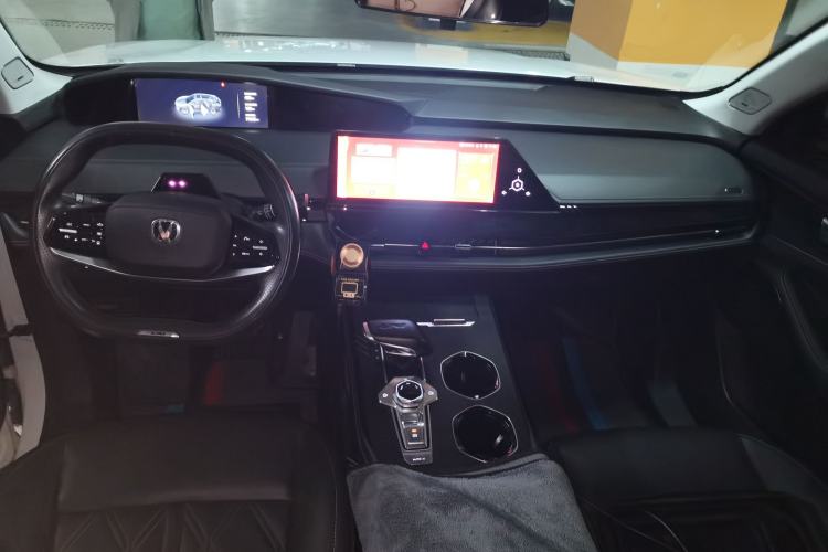 Used Changan UNI-K iDD 2023 Smart Electric iDD 1.5T 135km Smart Leading Model
