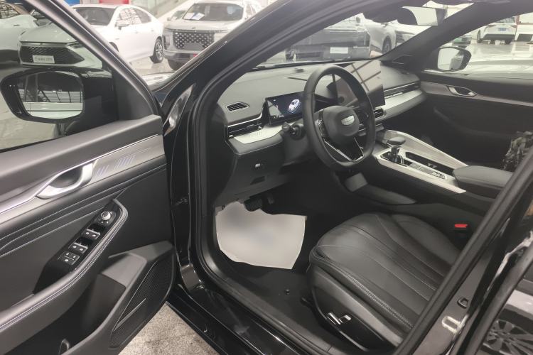 Used Geely Auto Preface 2025 Dongfang Yao 1.5TD Fuyao Edition Driver Seat