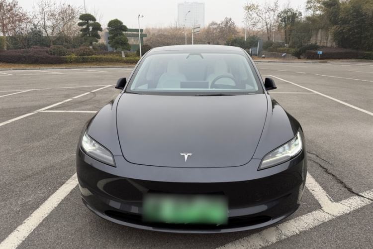 Used Tesla Model 3 2023 Rear-Wheel-Drive Version
