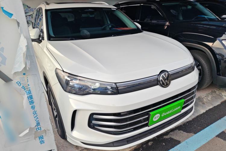 Used Volkswagen Tiguan L 2024 PRO 330TSI Two-Wheel Drive Smart Drive Edition
