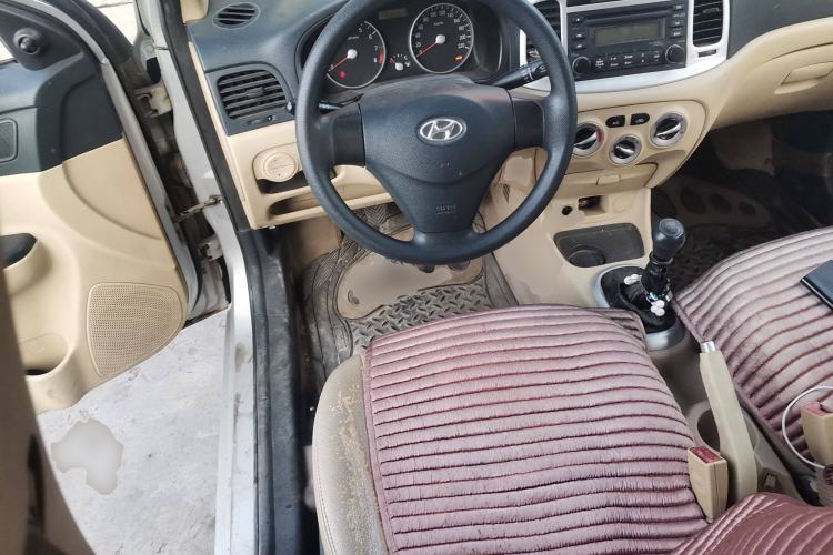 Used Hyundai Accent 2011 1.4 Manual Comfort Version