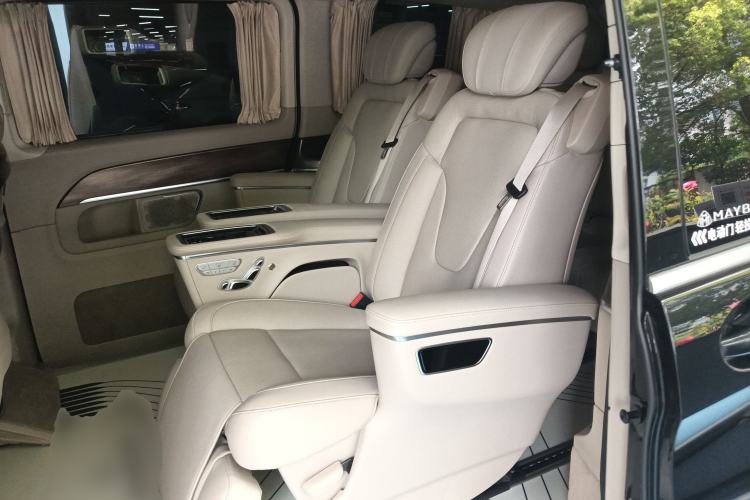 Used Mercedes-Benz V-Class 2021 V 260 Prestige Edition Left Rear Seat