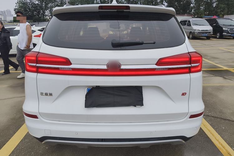 Used BYD Song 2019 1.5TI Automatic Smart Connect Luxe Version
