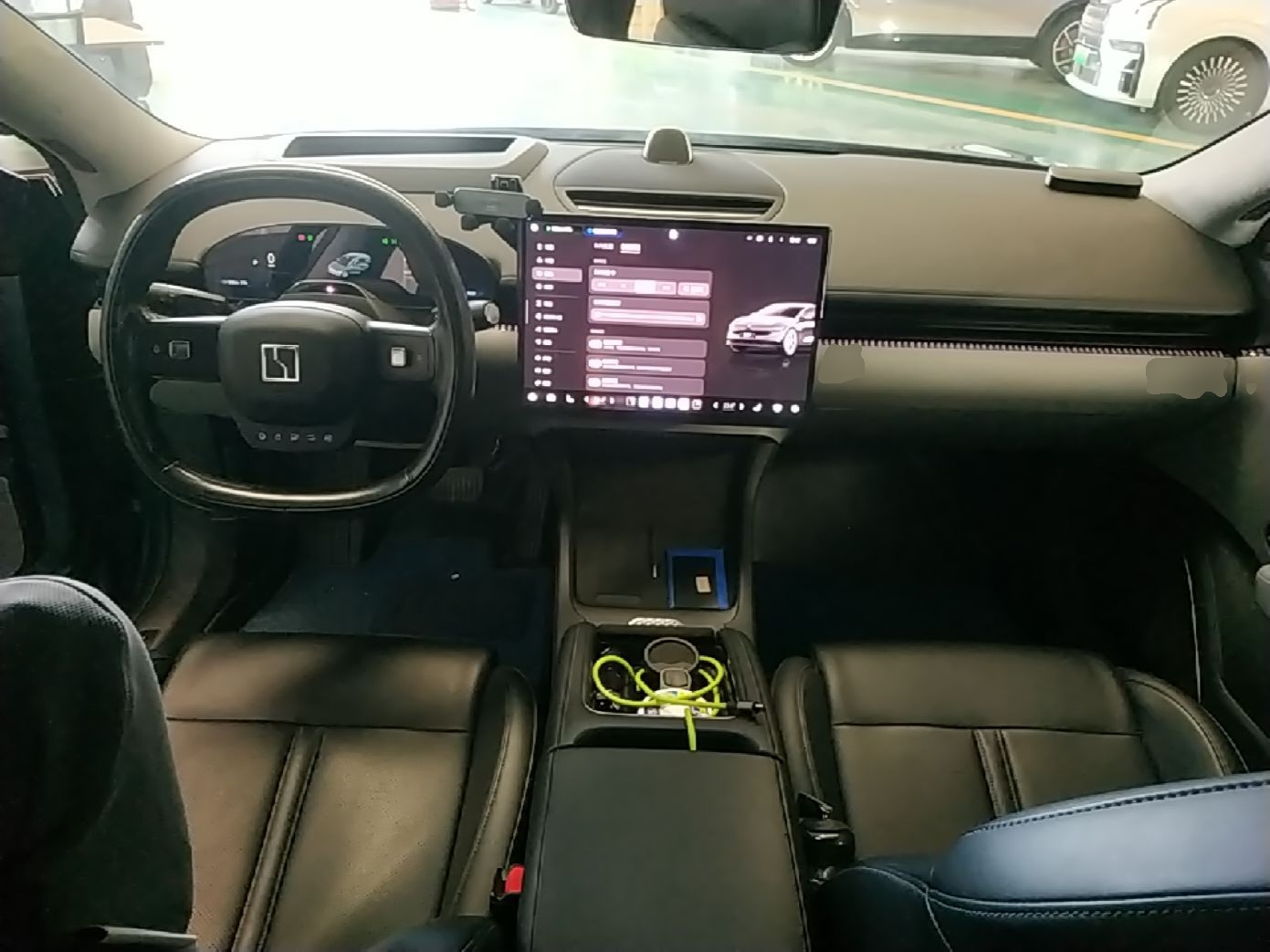 Zeekr 007 2024 Rear-Drive Intelligent Driving Version 100 kWh — снимка 12