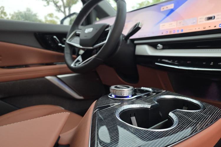 Used Cadillac OPTIQ 2024 Four-Wheel Drive Long-Range Version
