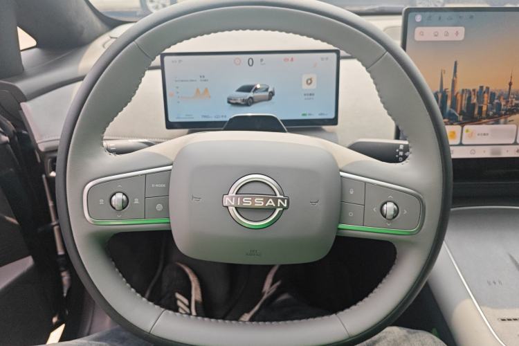 Used Nissan N7 2025 510 Max Steering Wheel