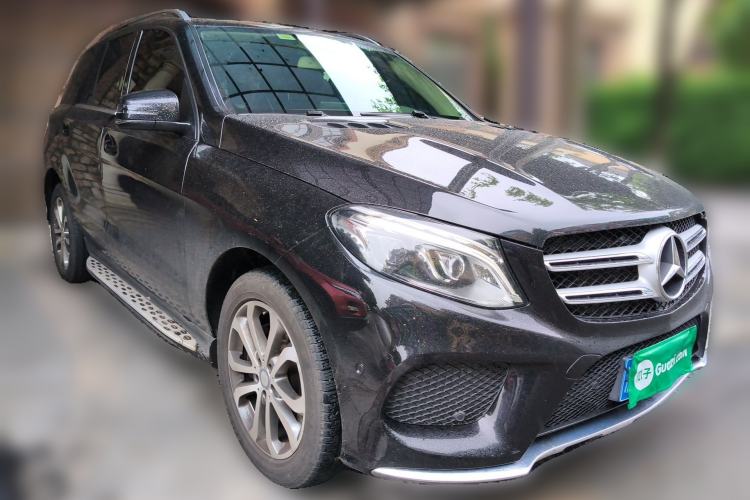 Used Mercedes-Benz GLE 2016 GLE 300 d 4MATIC
