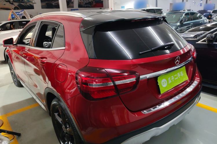 Used Mercedes-Benz GLA 2017 GLA 200 Sport Edition Rear Left 45 Deg