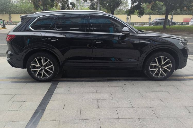 Used Volkswagen Touareg 2022 3.0 TSI Prestige Edition Classic Sport Package
