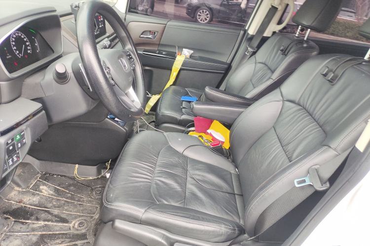 Used Honda Odyssey 2024 2.0L eHEV Sharp & Smart Edition
