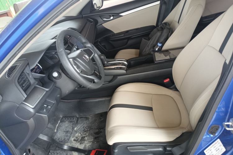 Used Honda Civic 2016 180TURBO CVT Comfort Version
